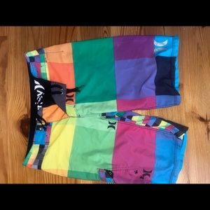 Hurley swimtrunks boys large